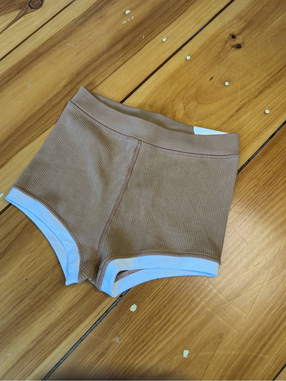 AE Offline by Aerie Ribbed High-Waist Shorts in Brown with White Trim